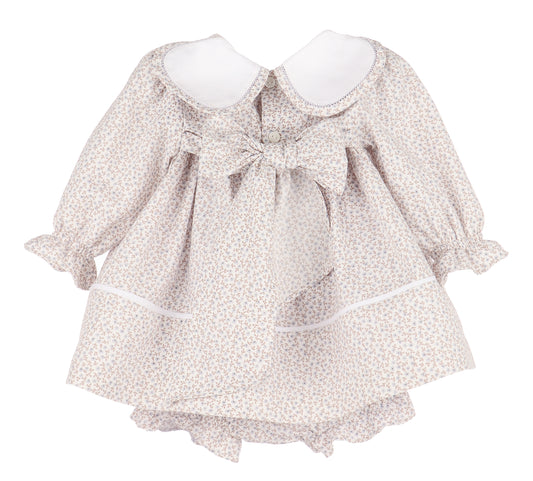 BB Blooms Petal Float