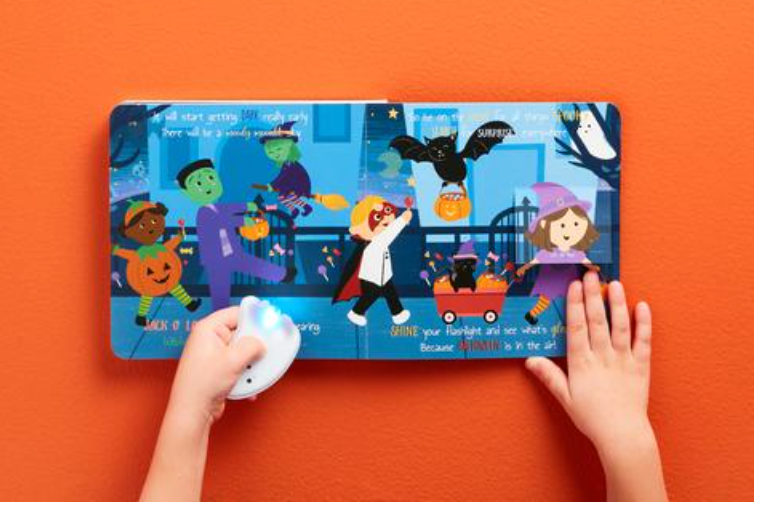 Halloween Flashlight Book, Spooky Search (sold individually)