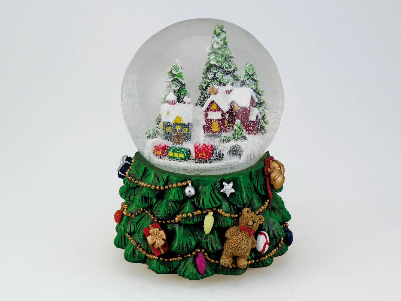 Classic Christmas Snow Globe