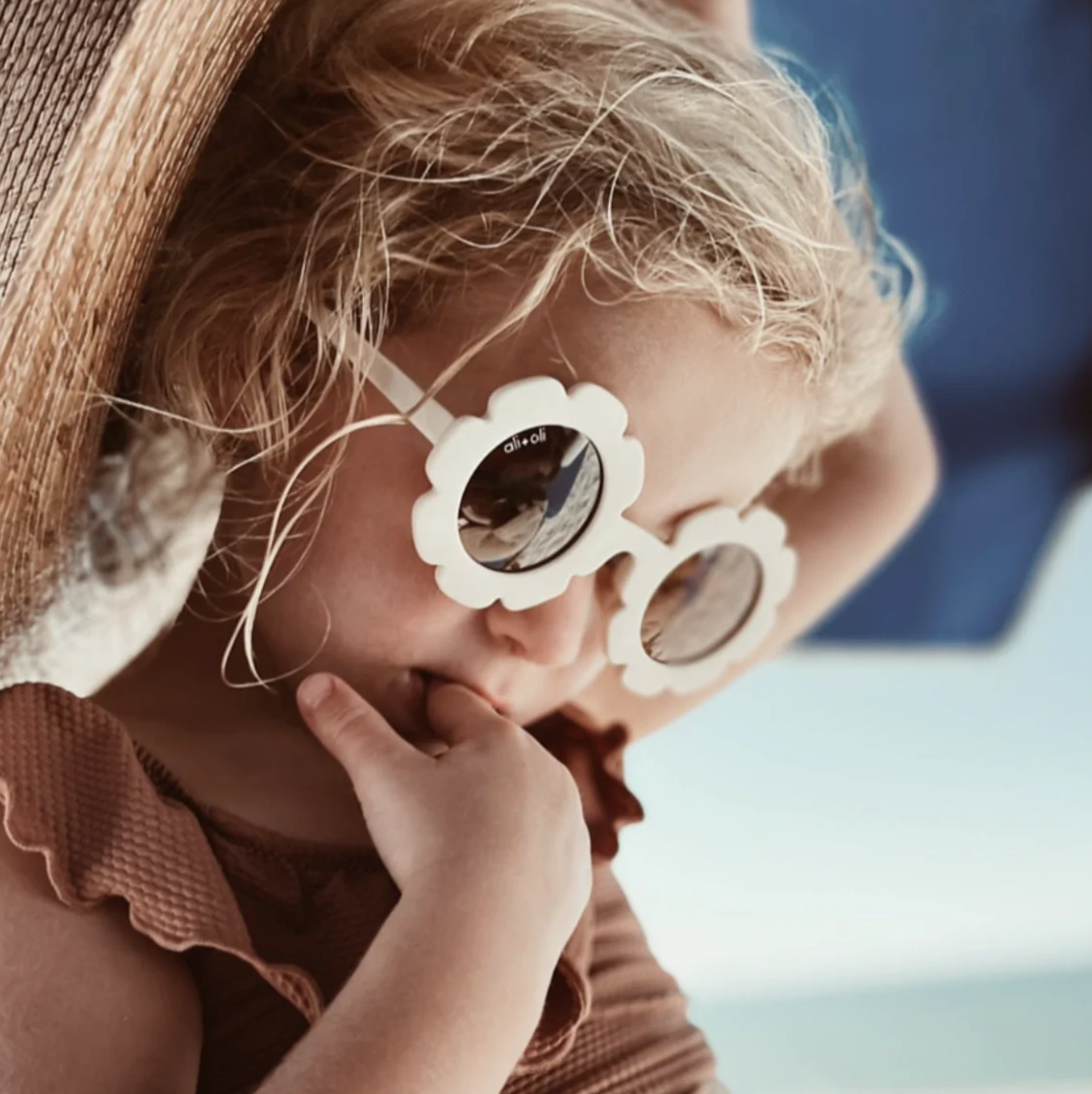 Ivory Flower Sunglasses
