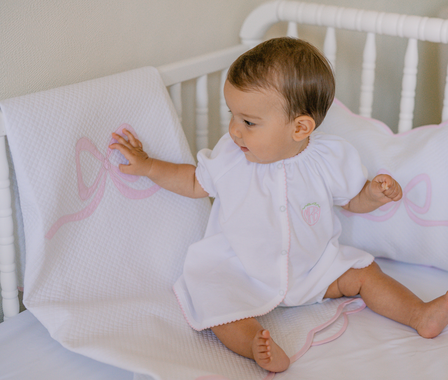 Quilted Bow Blanket, White with Pink