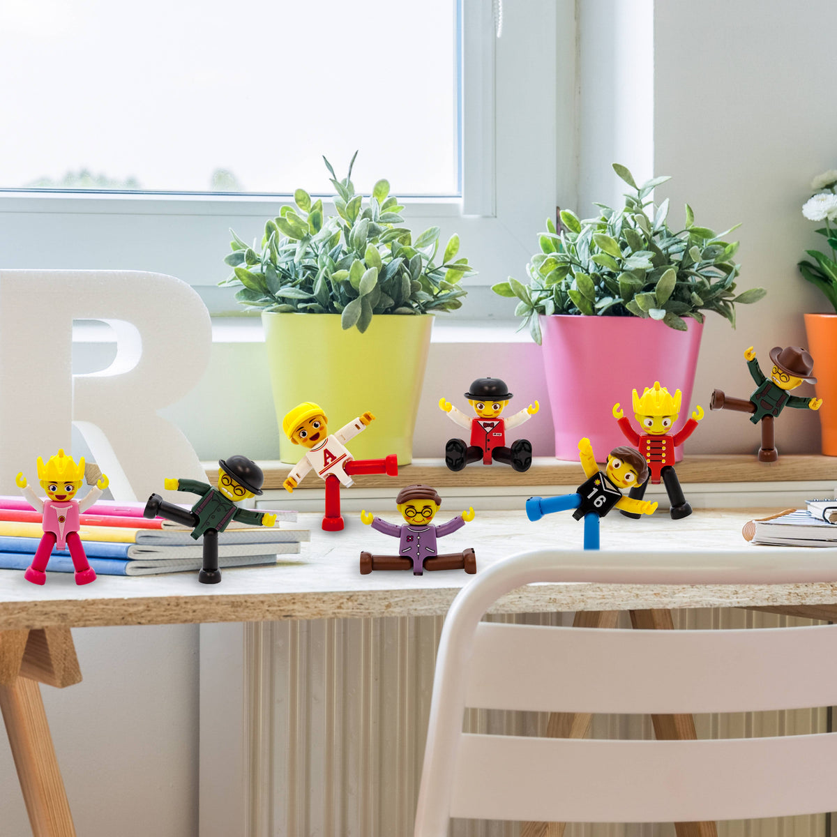 Professional Figure Set - 8 Characters
