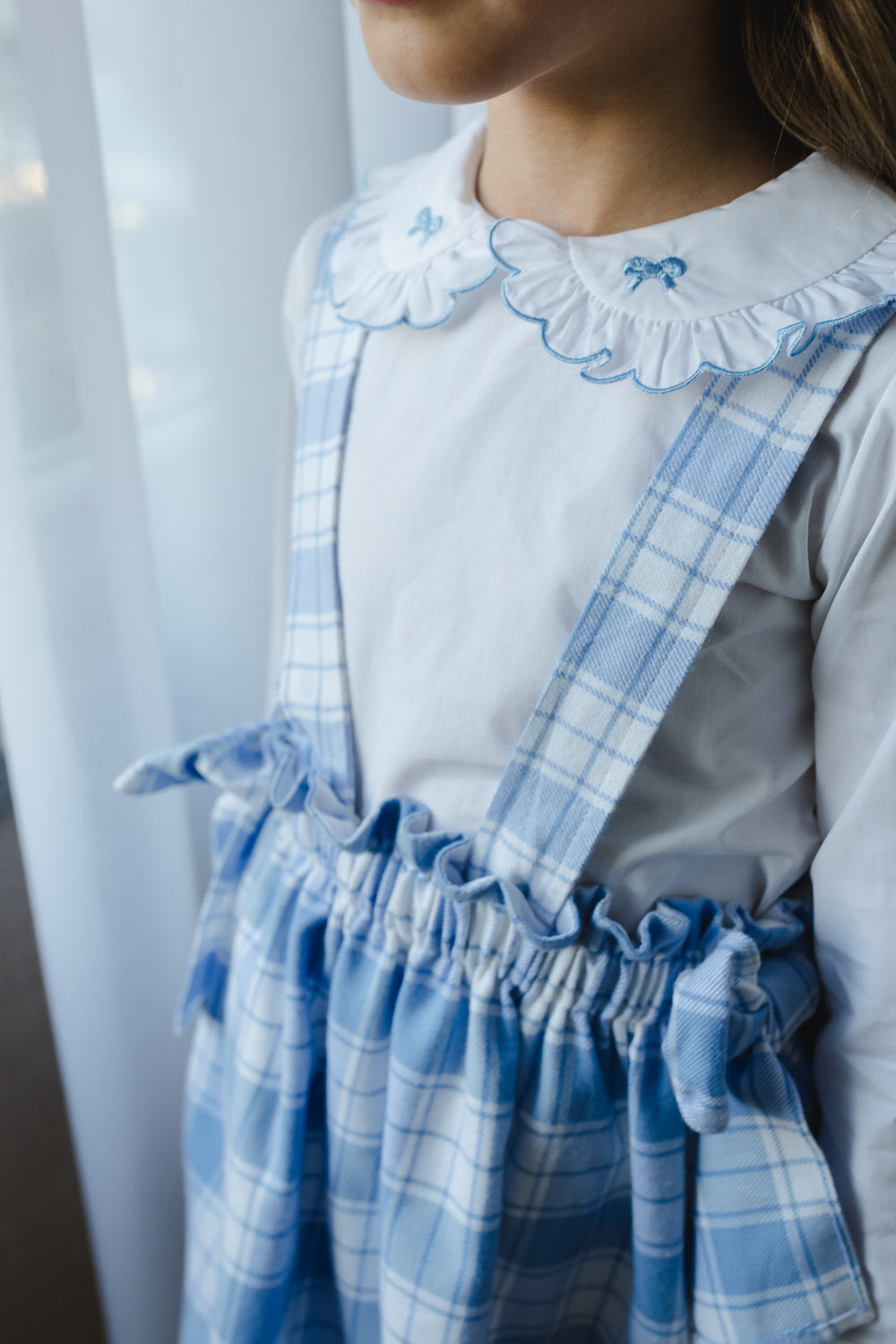 Croquet Shirt with Blue Embroidered Collar