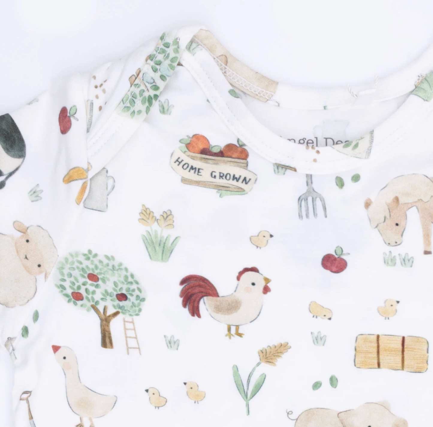 Lap Shoulder Gown, Cute Farm Animals