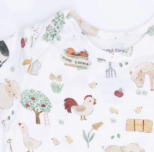 Lap Shoulder Gown, Cute Farm Animals