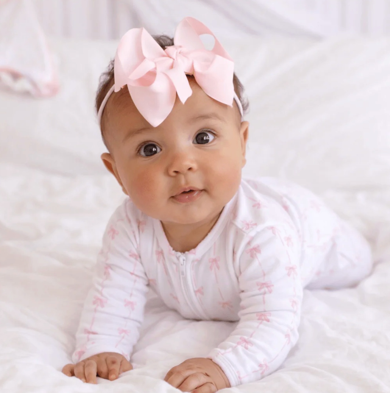 Amelia's Classic Printed Bows Zippered Footie