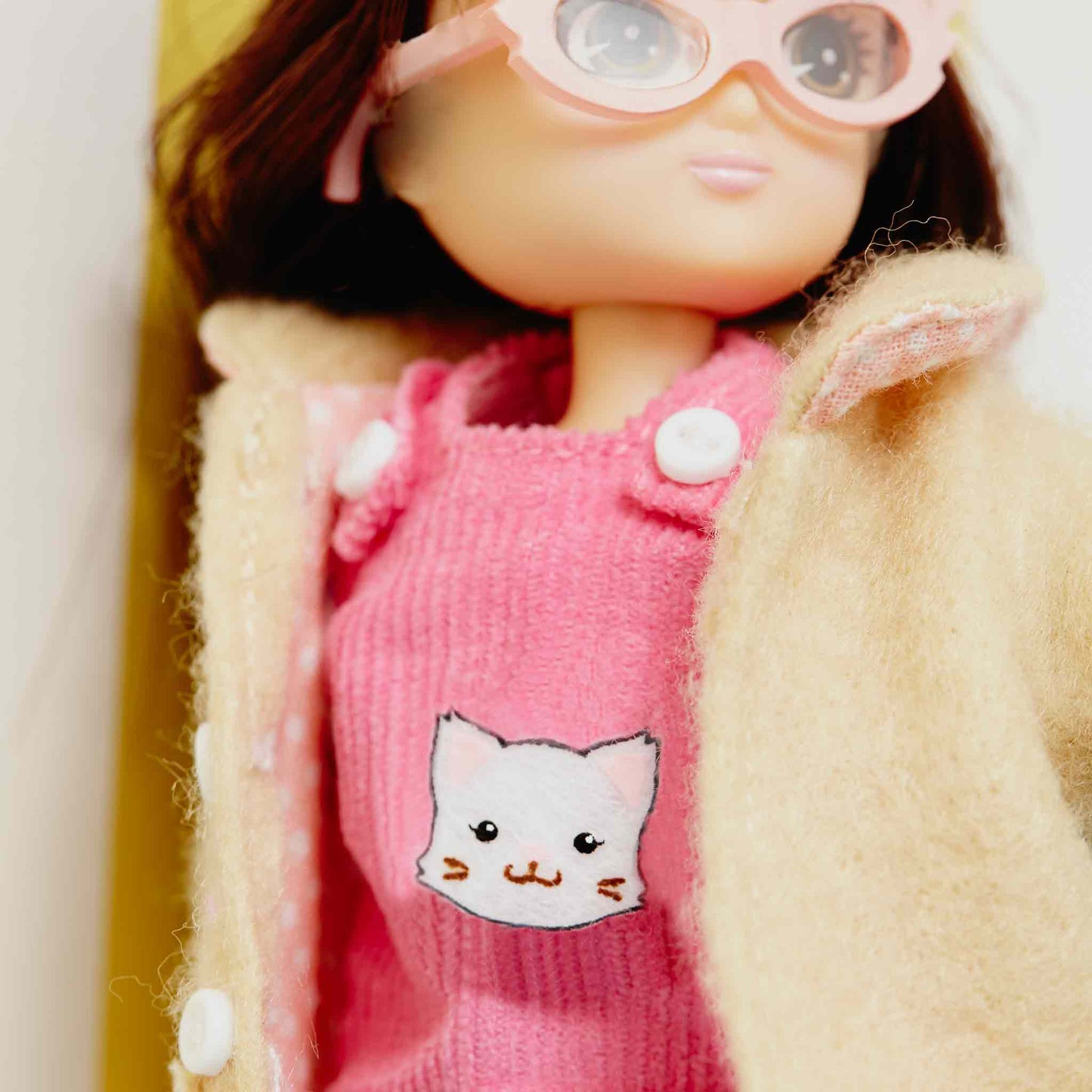 Lottie Doll, Pandora
